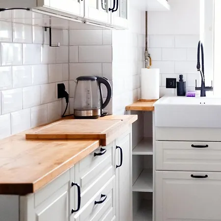 Sopot, 2 Bedrooms, 15 Min To The *